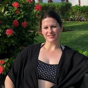 Meet your Posher, Sharon